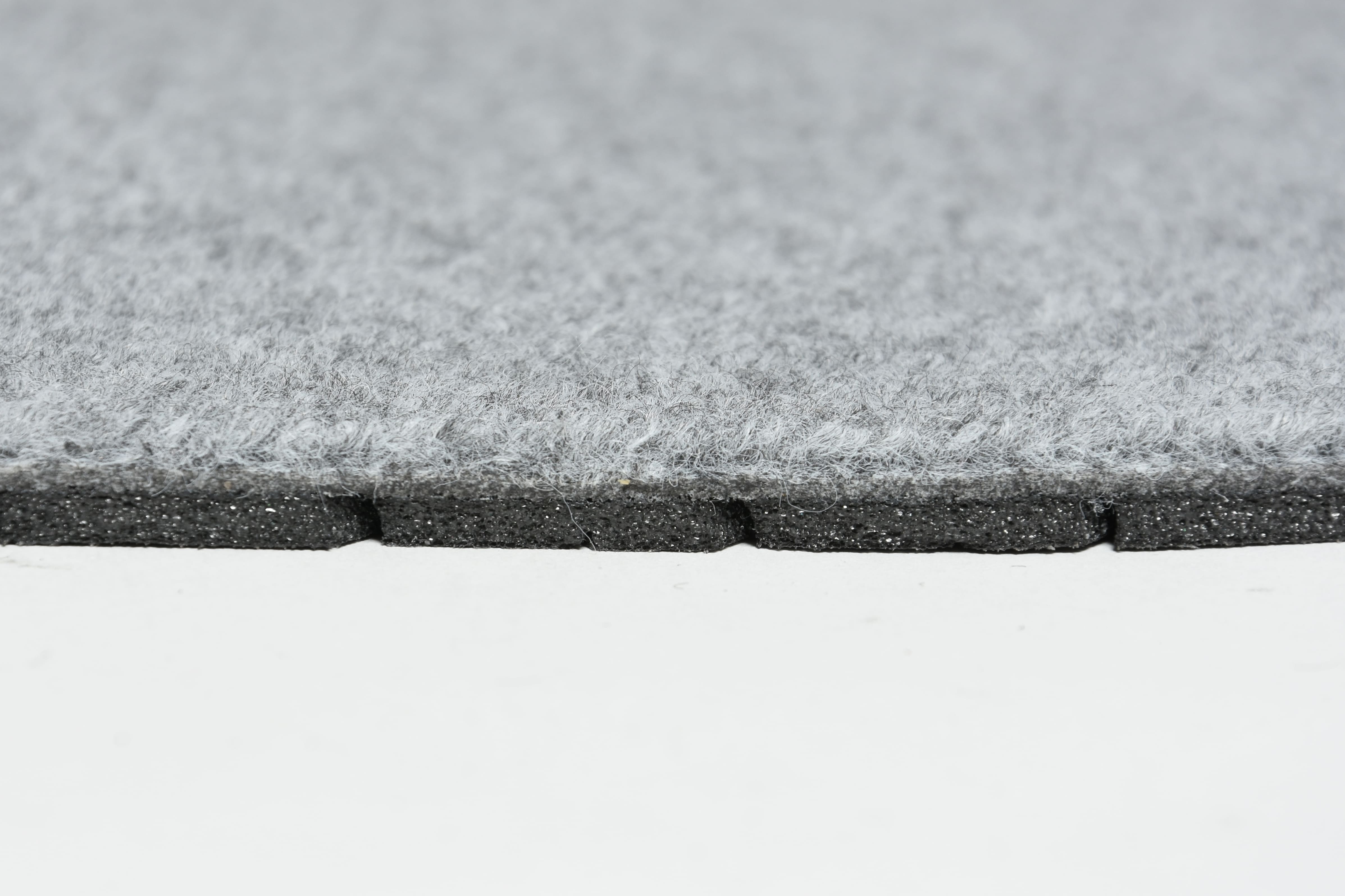 Dry step termomatta i ljus grå färg till inglasad balkong
